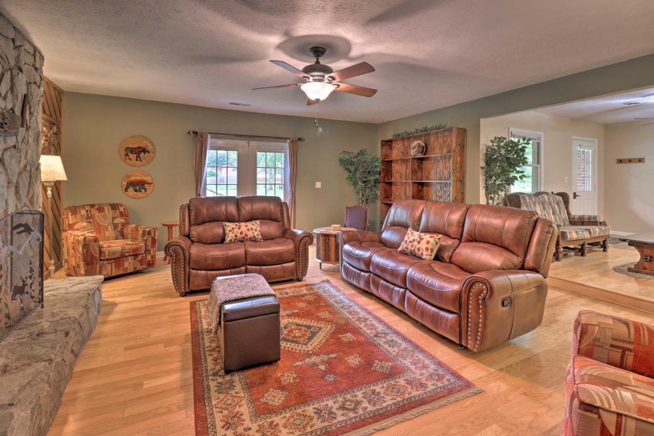 Hendersonville Home With Fire Pit 5 Mi To Downtown! Exterior foto